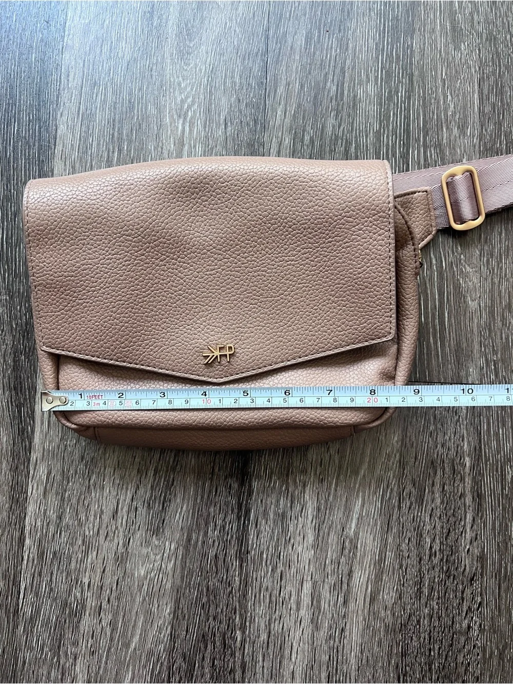 FP Freshly Picked classic fanny pack
